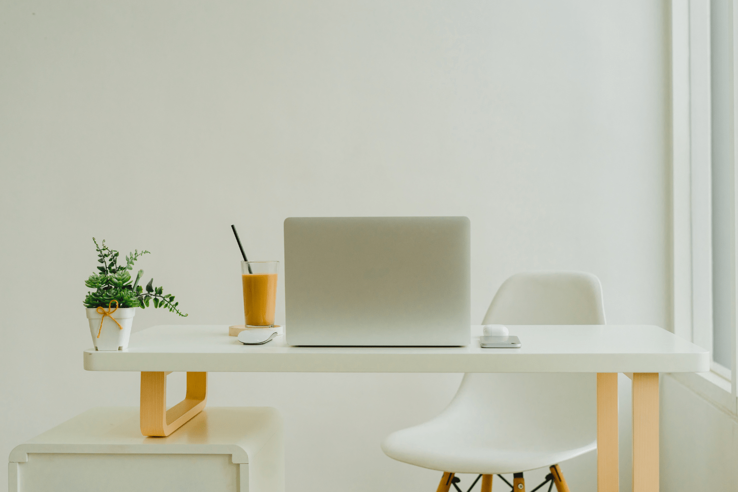 In recent times, the concept of working from home has evolved from a rare perk to a mainstream necessity. With the global shift towards remote work, the importance of a dedicated workspace within the home has become increasingly evident.